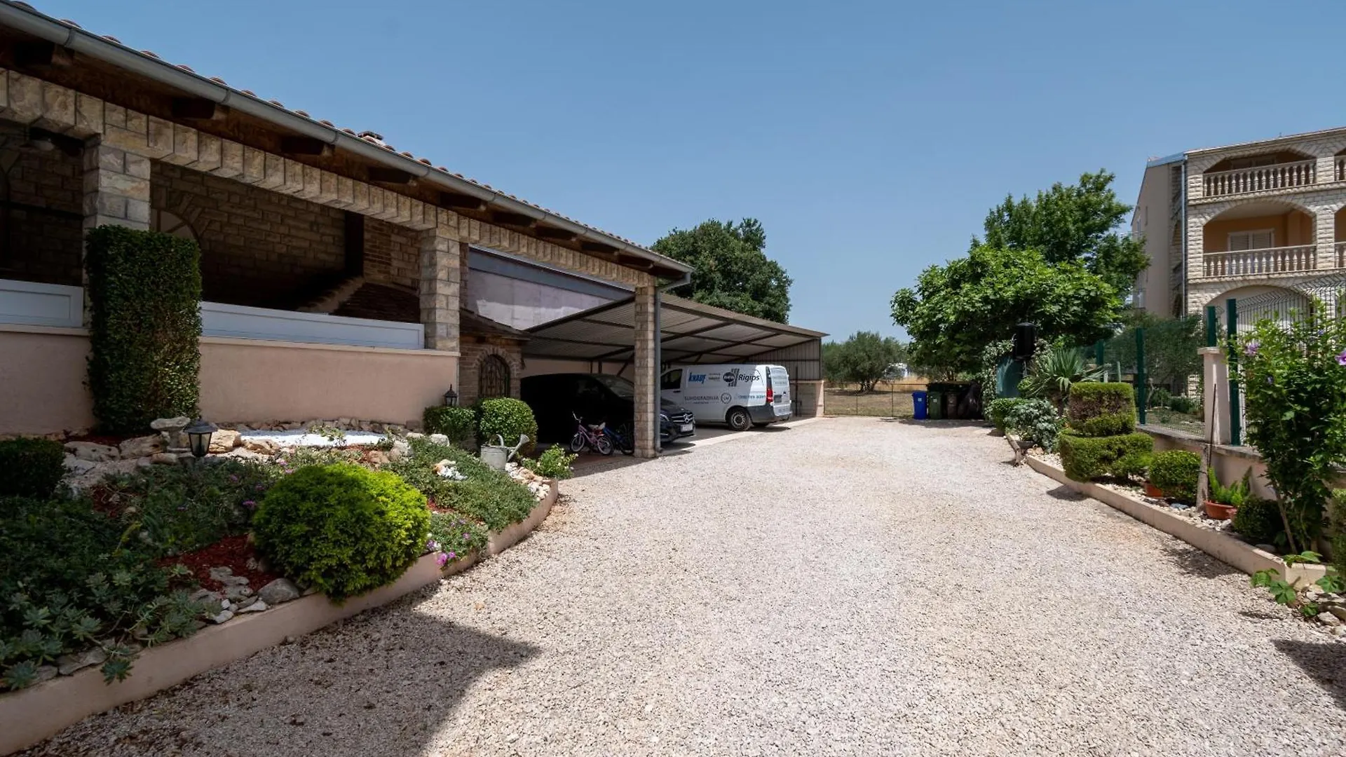 Triple Room Biograd Na Moru 4305B Kroatië